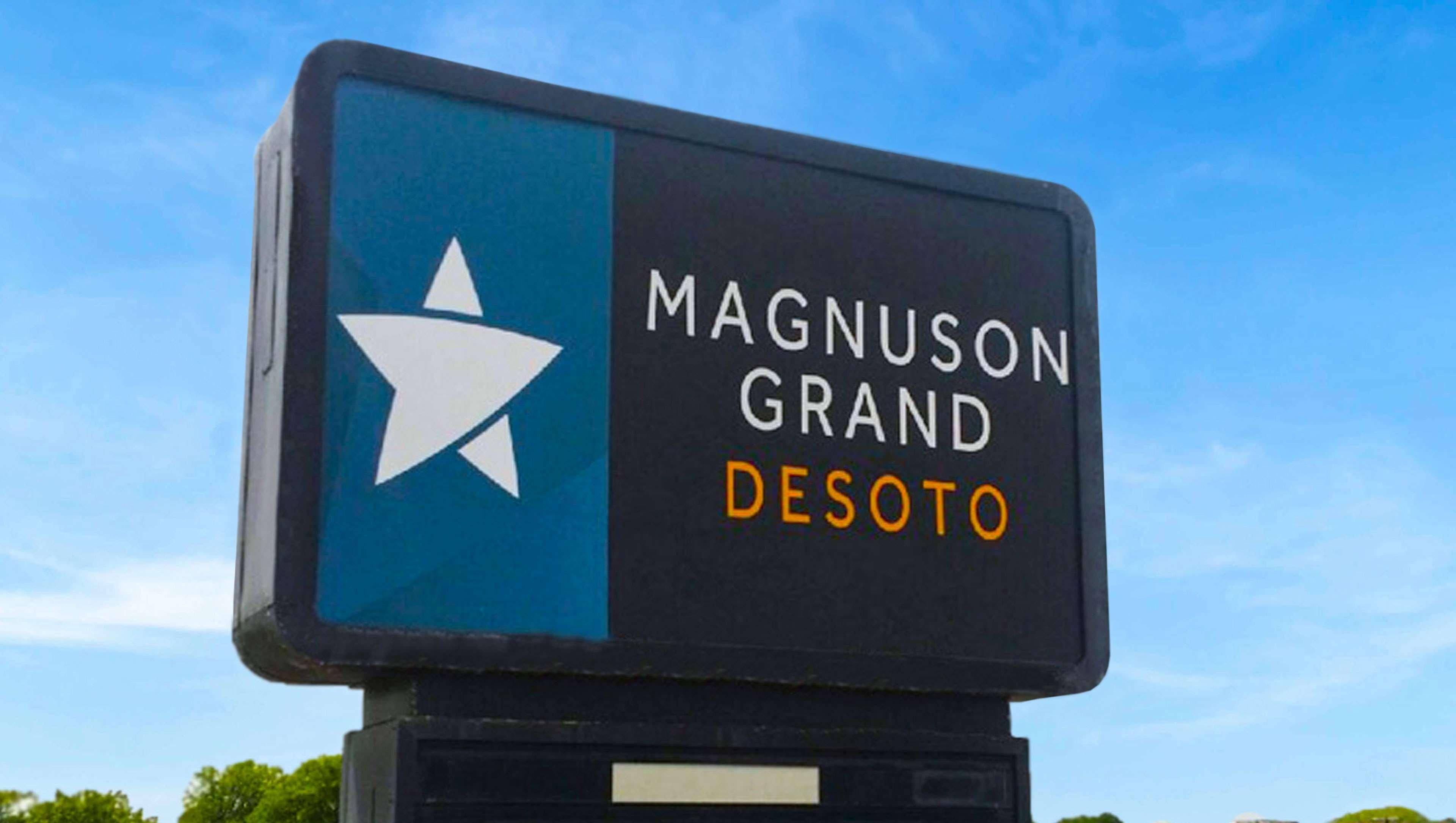 מלון Magnuson Grand דסוטו מראה חיצוני תמונה